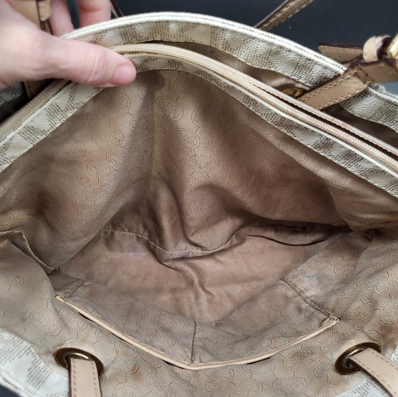 Michael Kors Cream Tote Bag with Signature Logo Print & Adj Straps, 15×11×5.5 - Picture 8 of 11